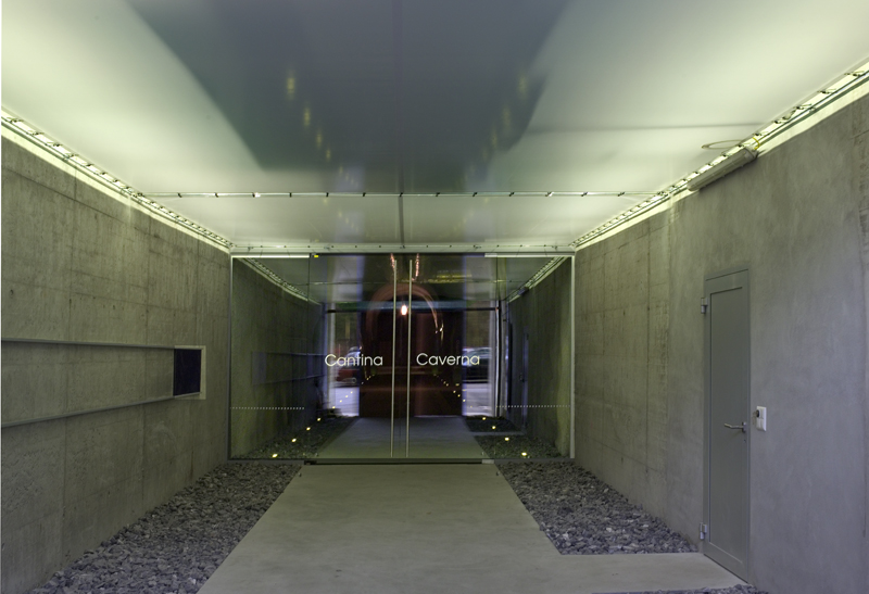 Eingang Cantina / BrünigIndoor